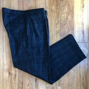 POLO BY RALPH LAUREN Men’s Dark Navy Plaid Wool Dress Pant, Size 34/30